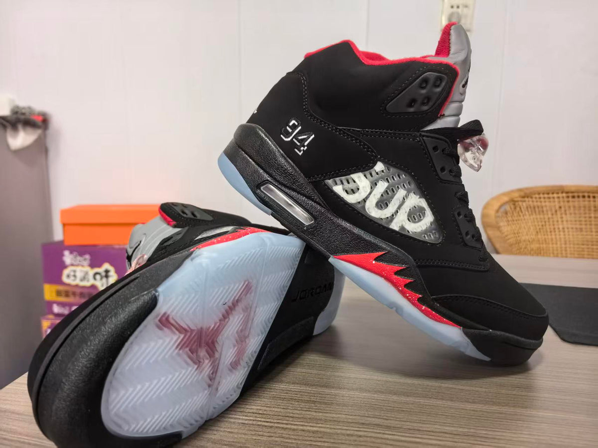 Air Jordan 5 Black/Red | Crimson Crossfade