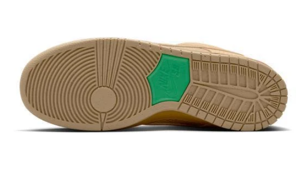 Nike SB Som Tum Dunk Low Pro | Vachetta Tan / Parachute Beige | Sandstone Social