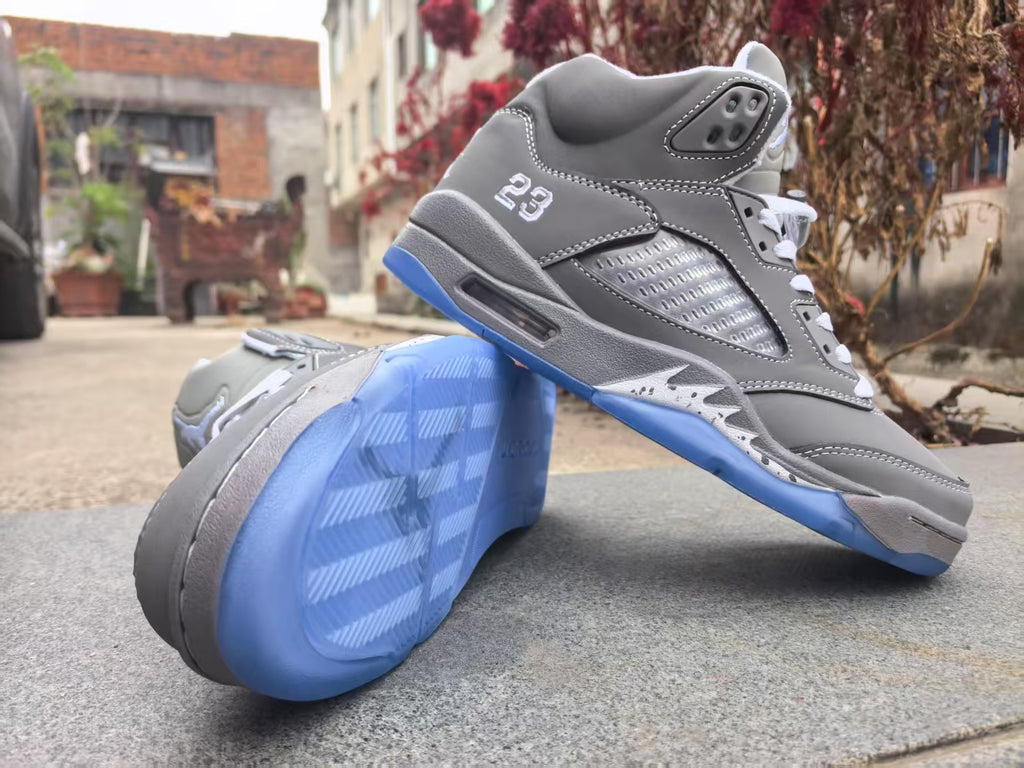 Air Jordan 5 Retro Grey | Graphite Pause
