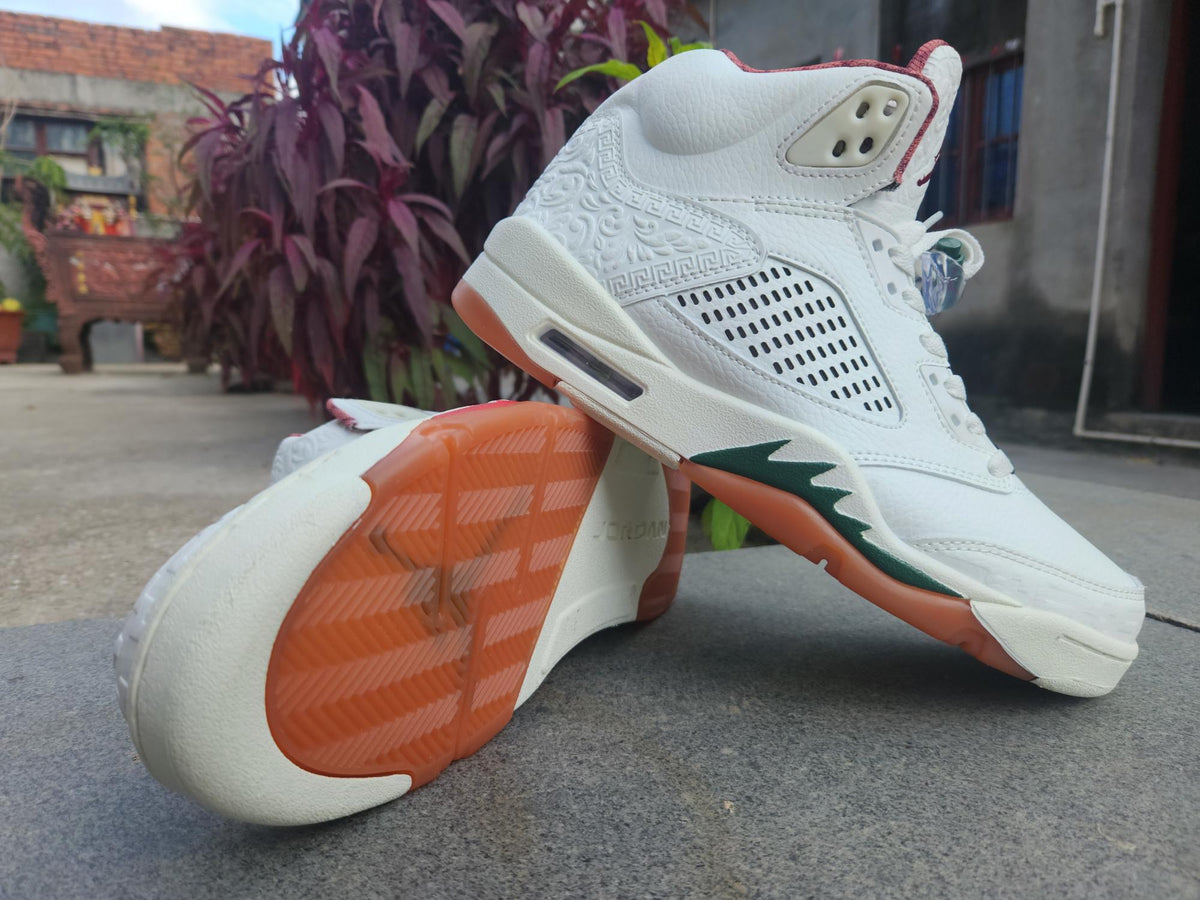 Air Jordan 5 Mexico | Plaza Interlude