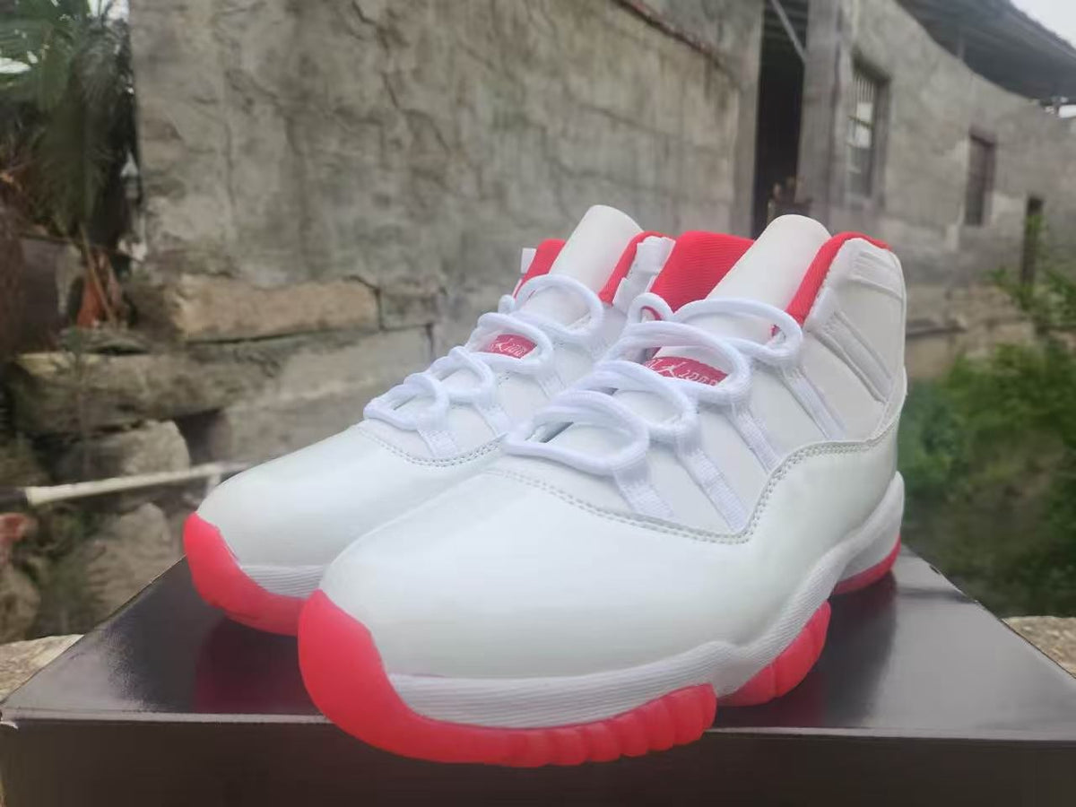 Air Jordan 11 White/Red | Crimson Interlude