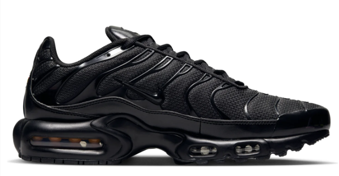 Nike Air Max Plus Triple Black | Shadow Circuit
