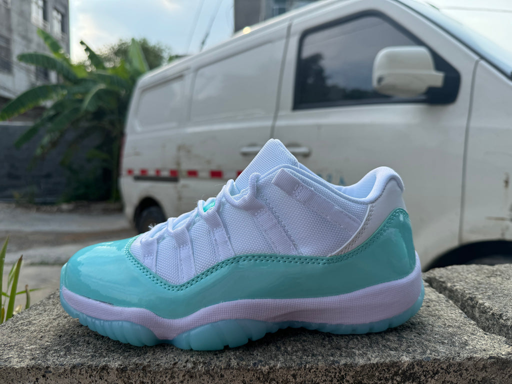 Air Jordan 11 White/Light Green | Meadow Interlude