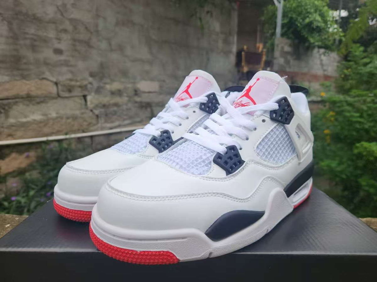 Air Jordan 4 Retro White / Red | Signal Contrast