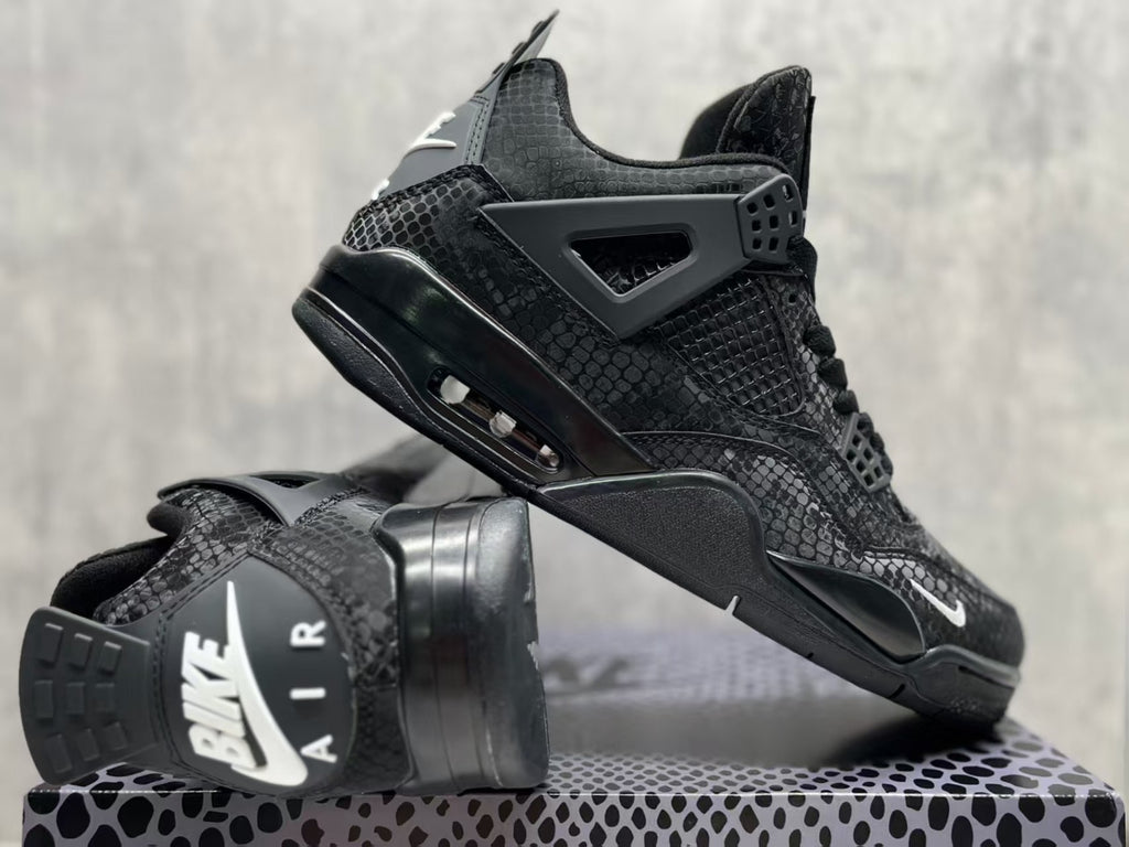 Air Jordan 4 Retro Black Mamba | Shadow Poise