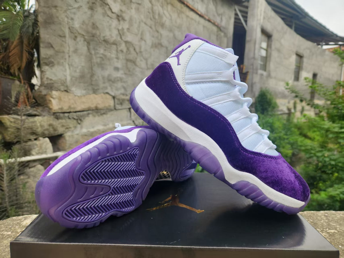 Air Jordan 11 White/Velvet Purple | Amethyst Matinee