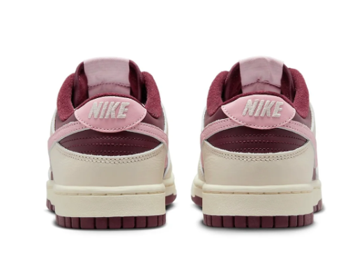 Nike Dunk Low Premium 'Valentine's Day 2023' | Love Letter Lane · DR9705-100