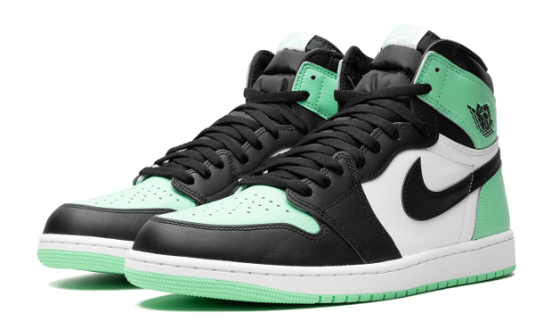 Air Jordan 1 Retro High OG 'Green Glow' DZ5485-130 | Verdant Signal