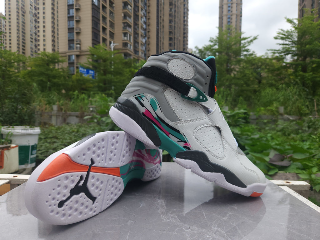 Air Jordan 8 Retro White / Grey / Green | Greenline Balance