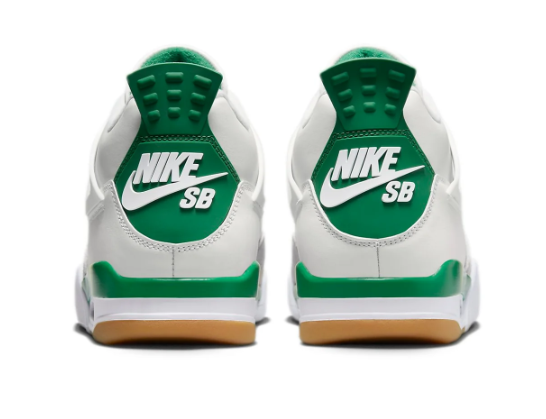 Air Jordan 4 Retro SB 'Pine Green' | Evergreen Interlude