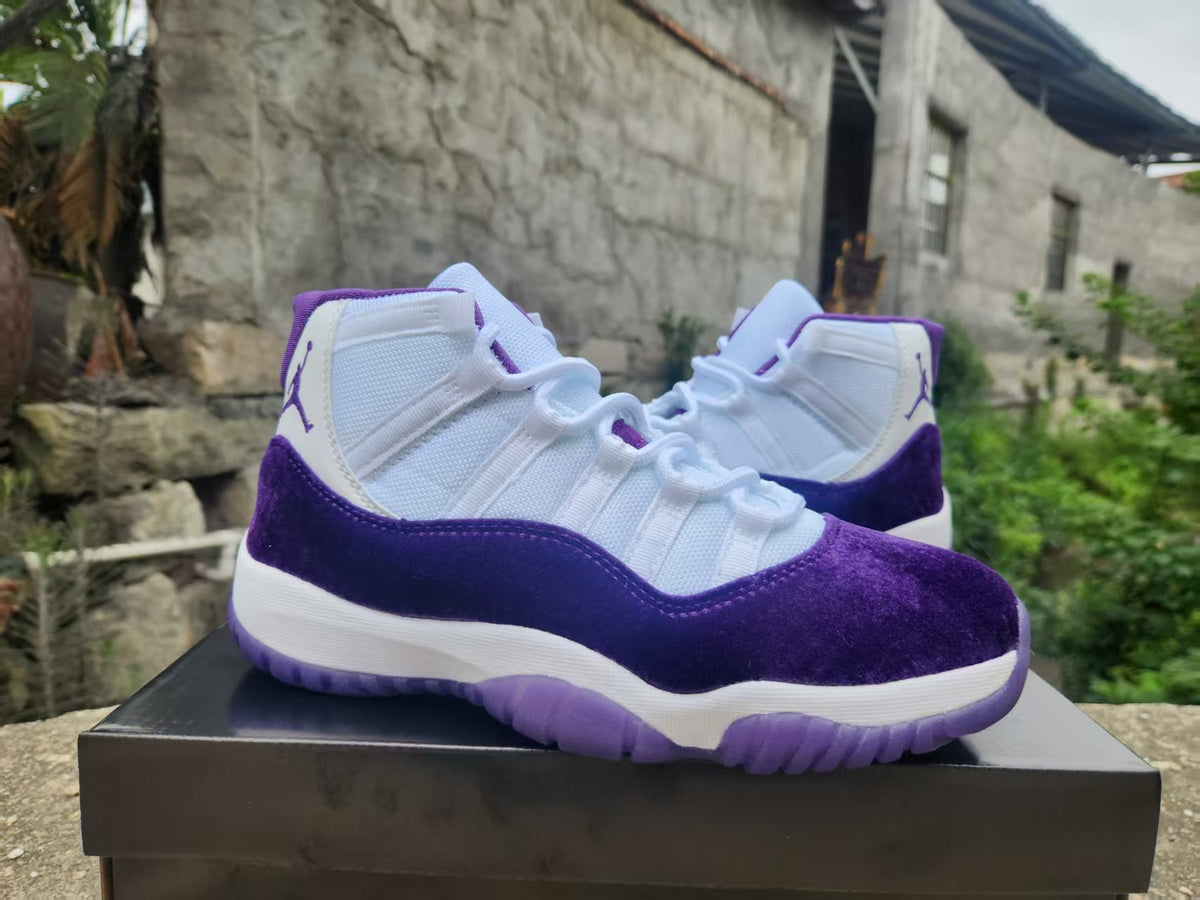Air Jordan 11 White/Velvet Purple | Amethyst Matinee