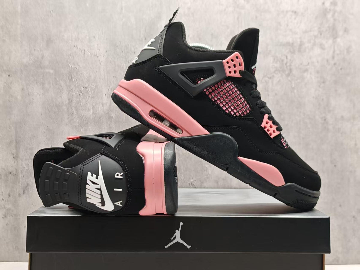 Air Jordan 4 Pink Thunder | Rose Voltage