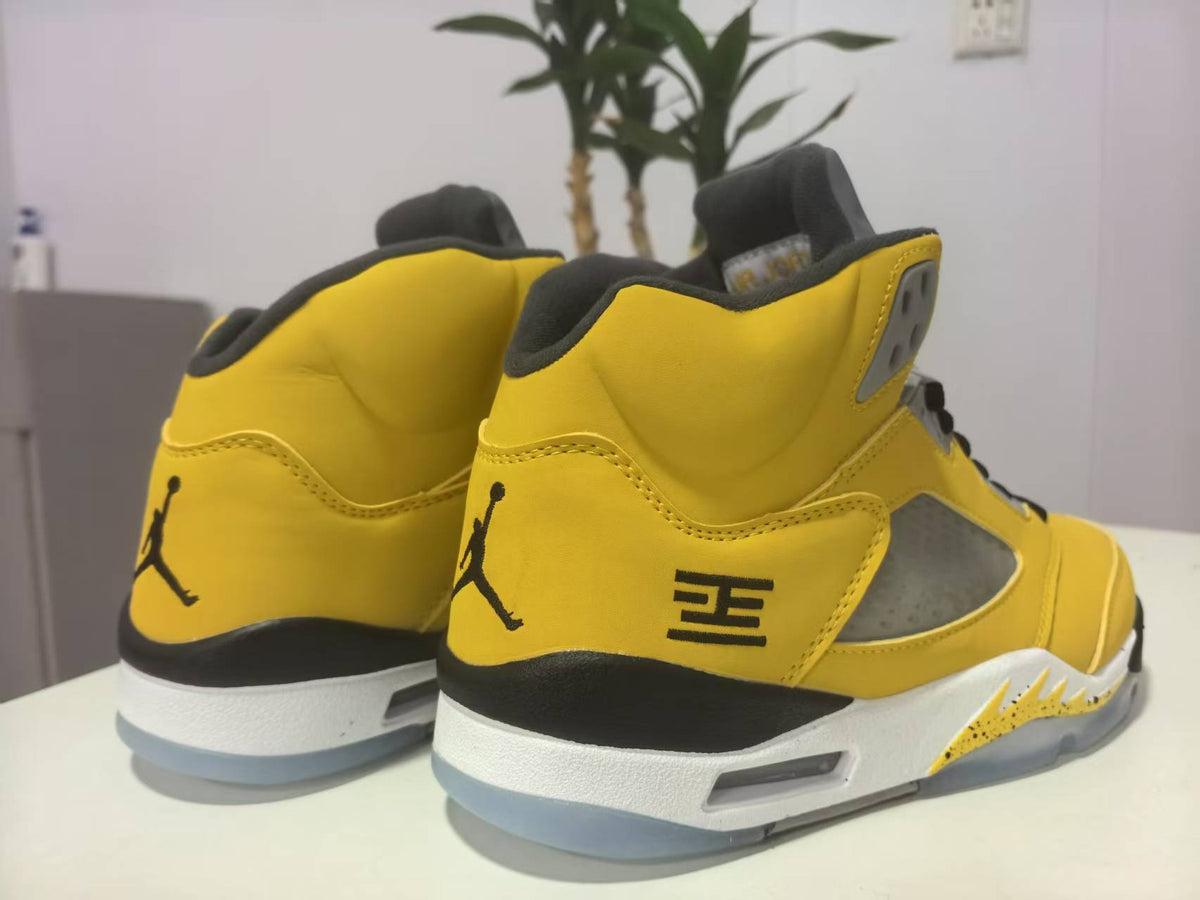 Air Jordan 5 Retro Tokyo | Crosswalk Echo