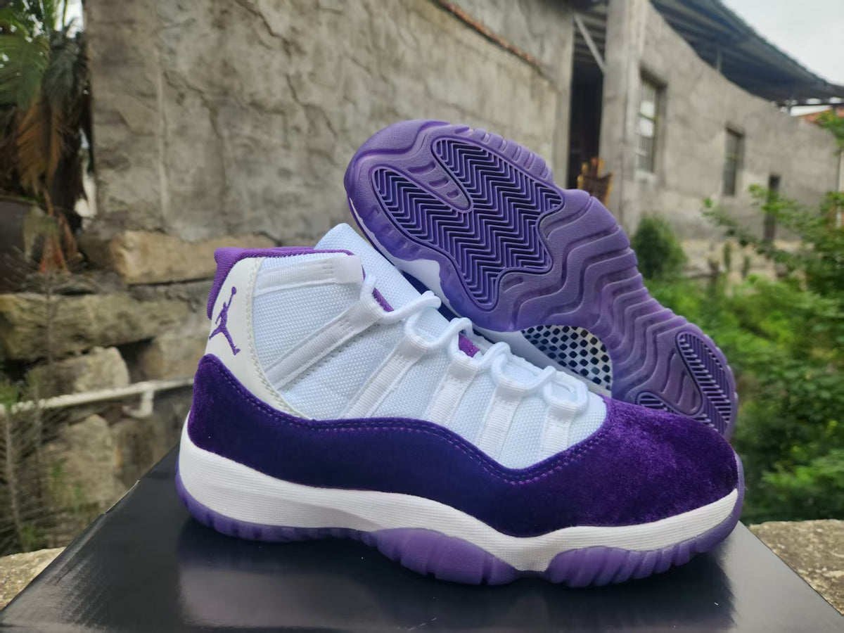 Air Jordan 11 White/Velvet Purple | Amethyst Matinee
